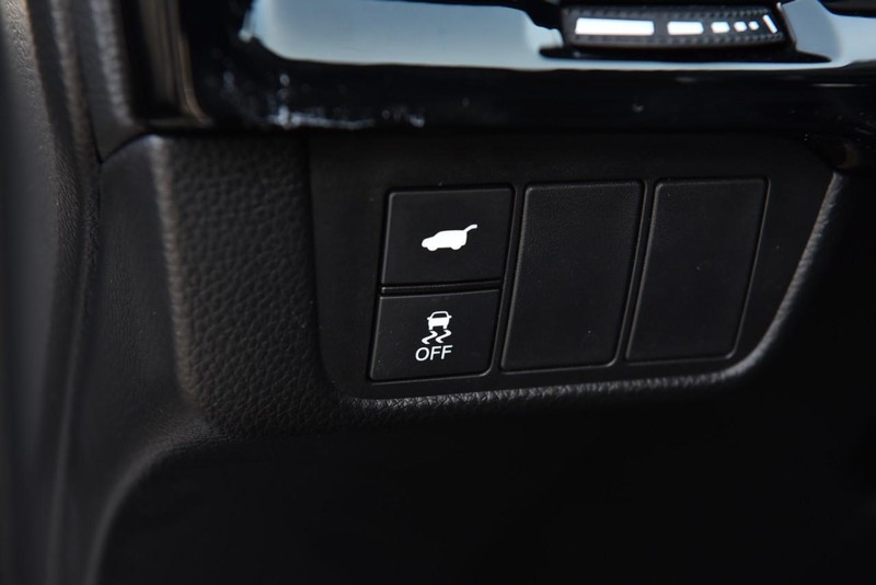 Honda CR-V Vehicle Image 11