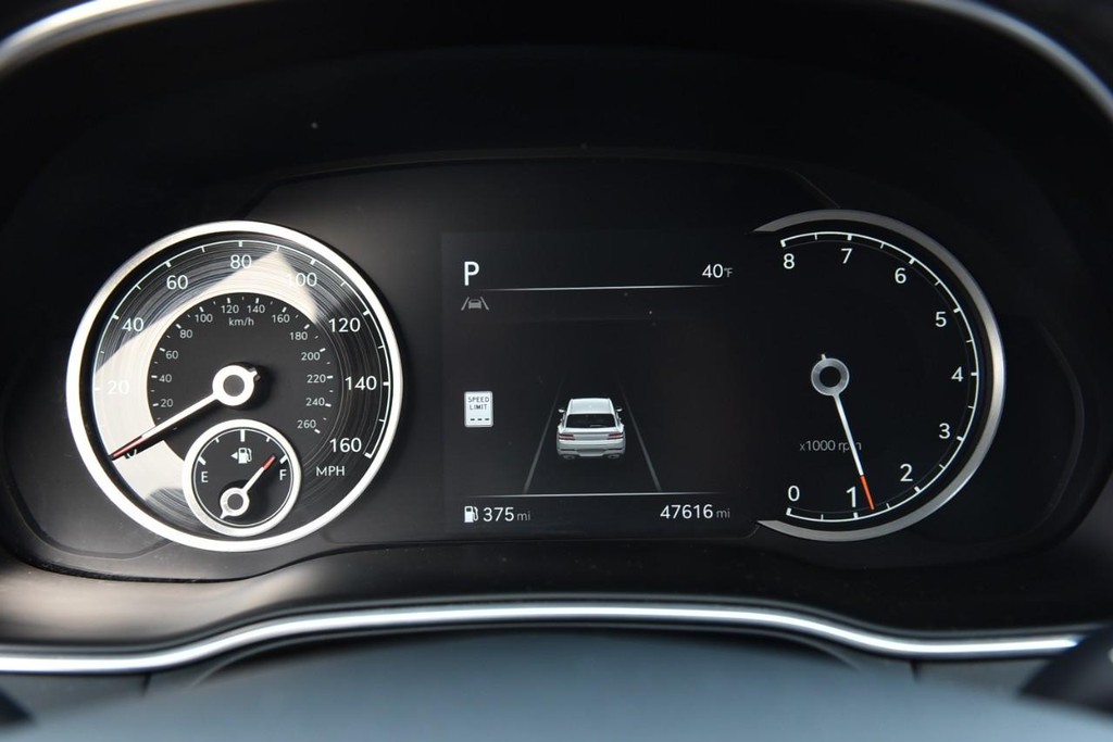 Genesis GV80 Vehicle Image 13