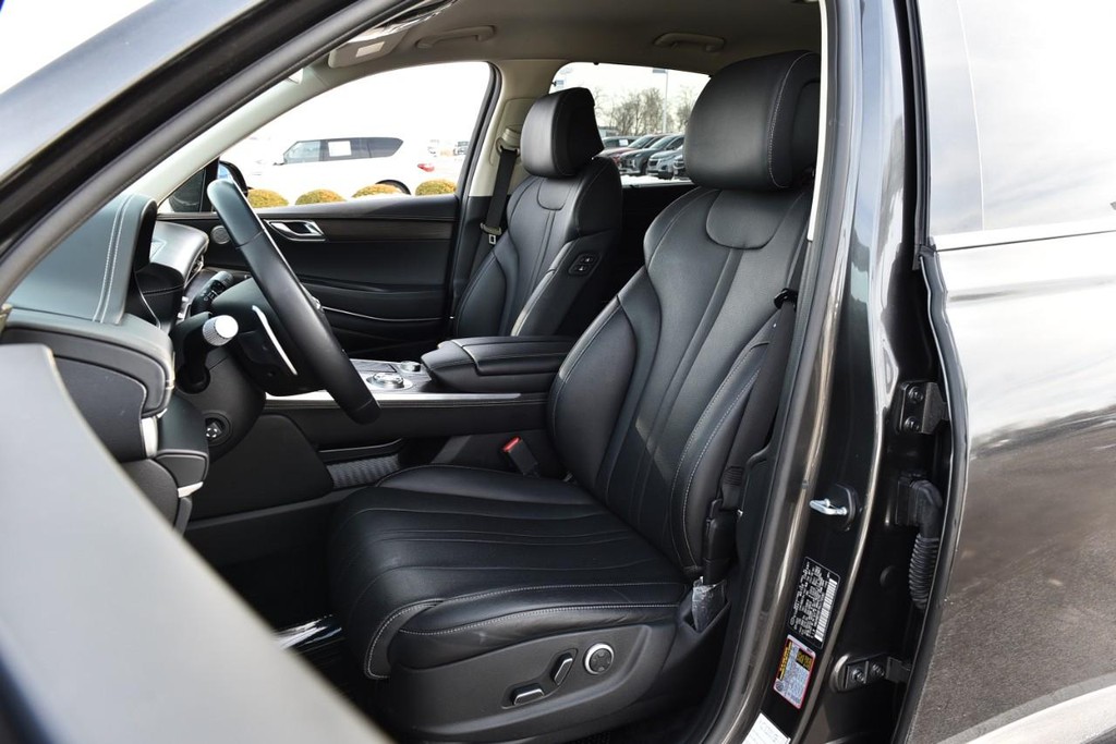 Genesis GV80 Vehicle Image 23