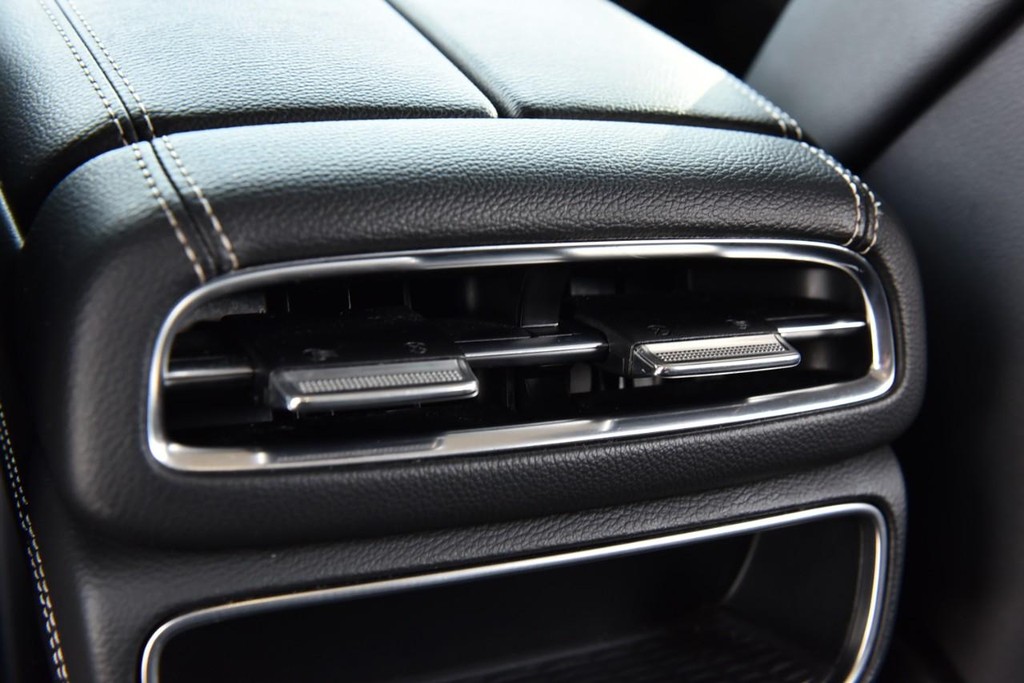 Genesis GV80 Vehicle Image 26