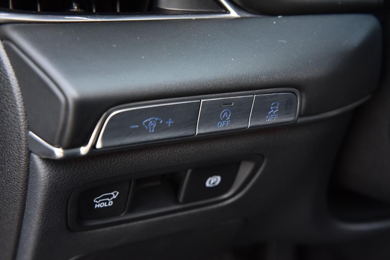 Genesis GV80 Vehicle Image 12