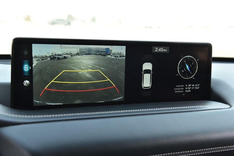 Genesis GV80 Vehicle Image 14