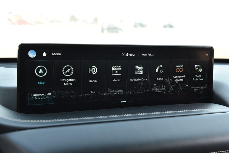 Genesis GV80 Vehicle Image 15