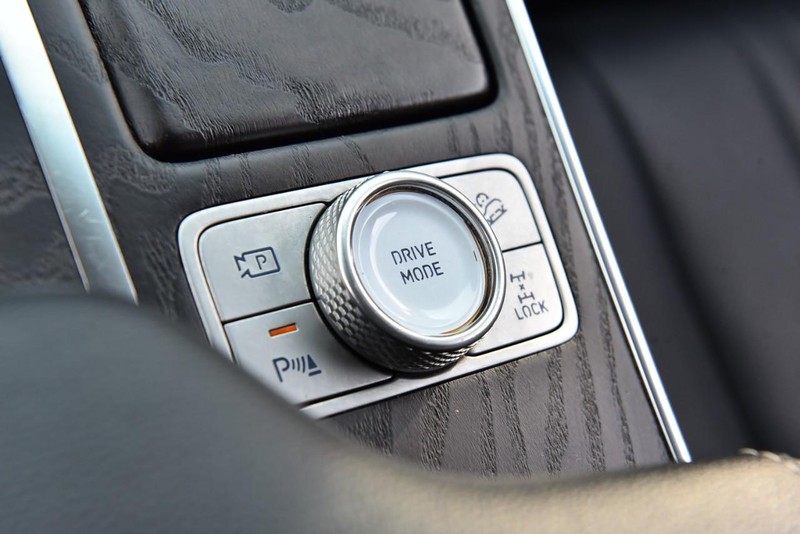 Genesis GV80 Vehicle Image 20