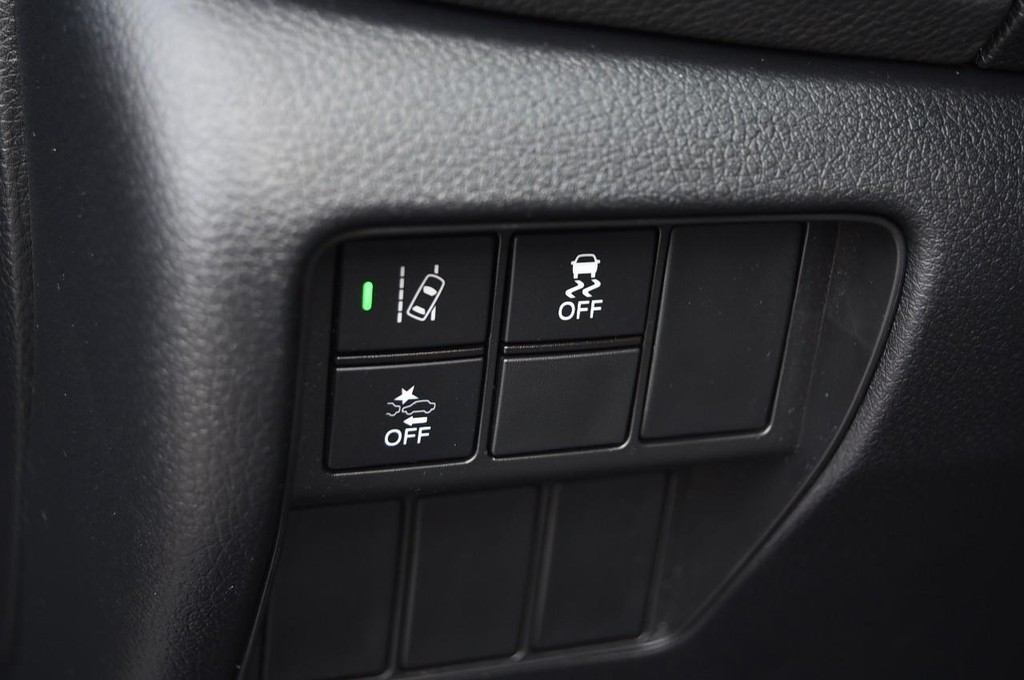 Honda CR-V Vehicle Image 10