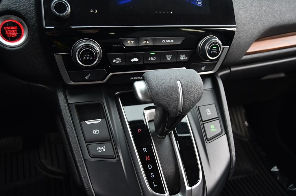 Honda CR-V Vehicle Image 16