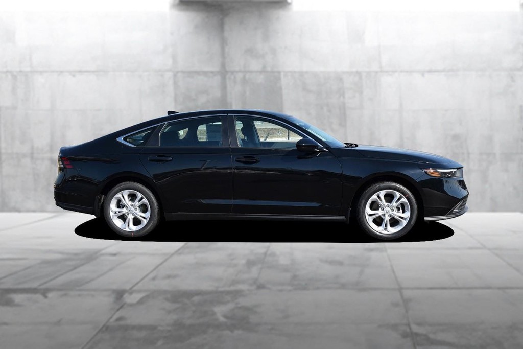 Honda Accord Sedan Vehicle Image 05