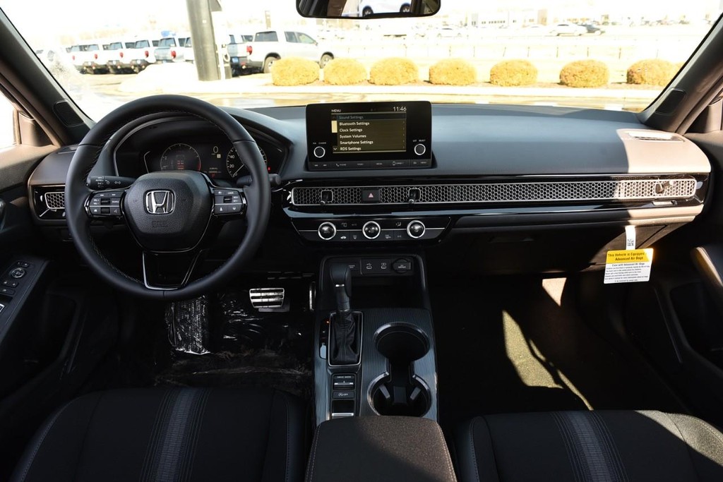 Honda Civic Sedan Vehicle Image 07