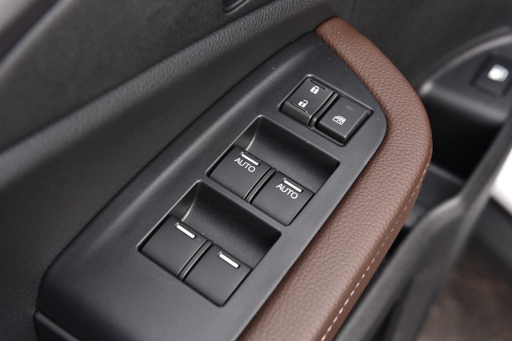 Honda Ridgeline Vehicle Full-screen Gallery Image 9