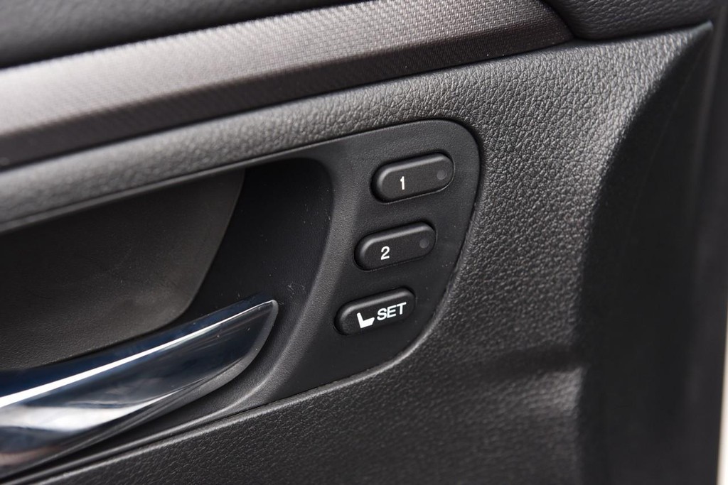 Honda Ridgeline Vehicle Full-screen Gallery Image 11