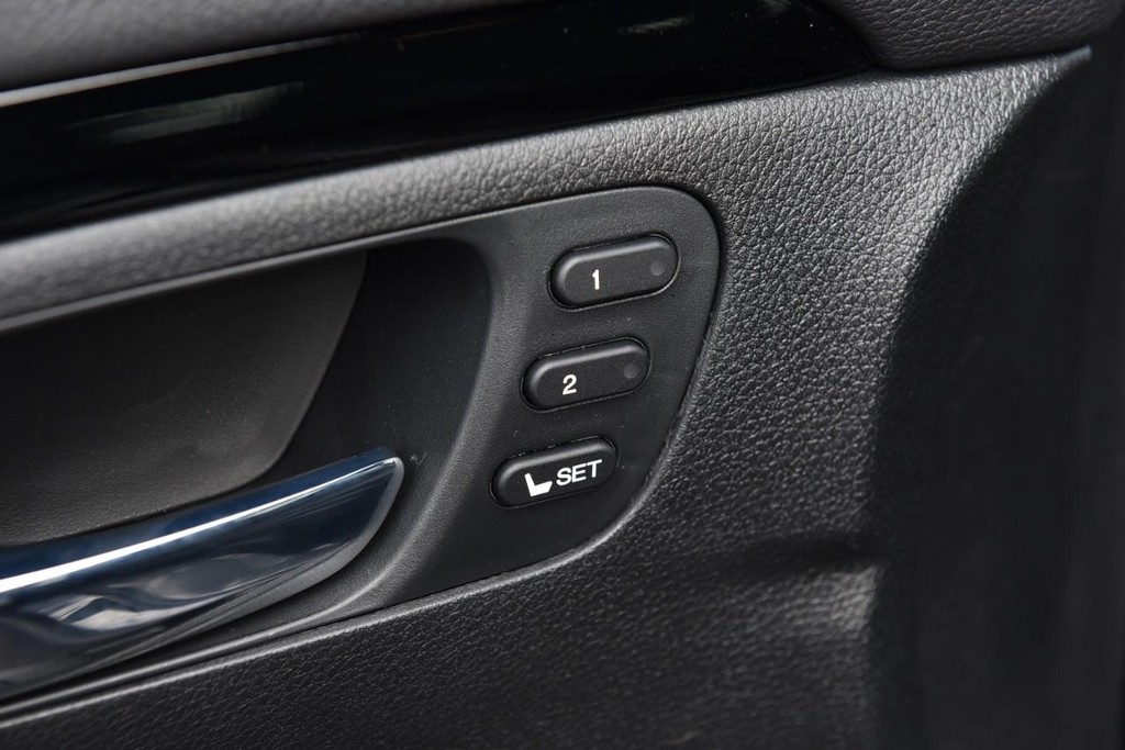 Honda Ridgeline Vehicle Full-screen Gallery Image 11