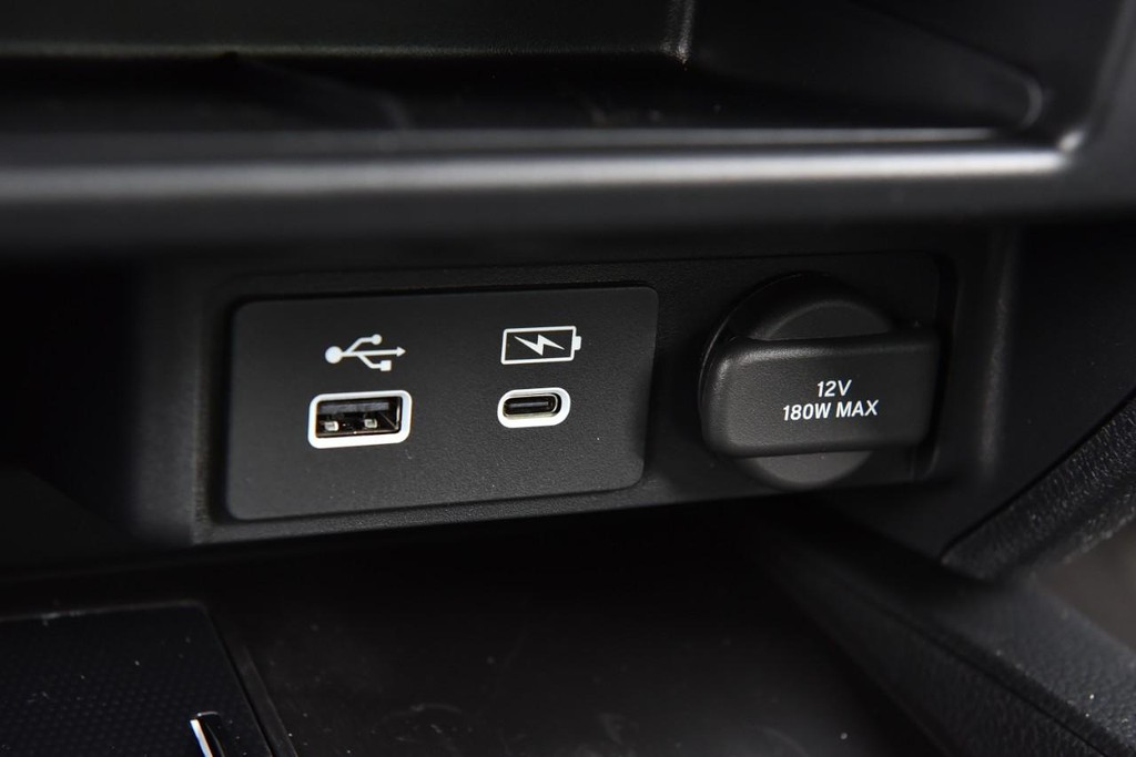 Honda Ridgeline Vehicle Full-screen Gallery Image 20