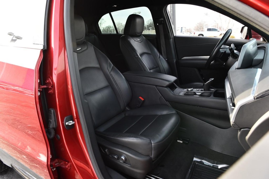 Cadillac XT4 Vehicle Full-screen Gallery Image 20