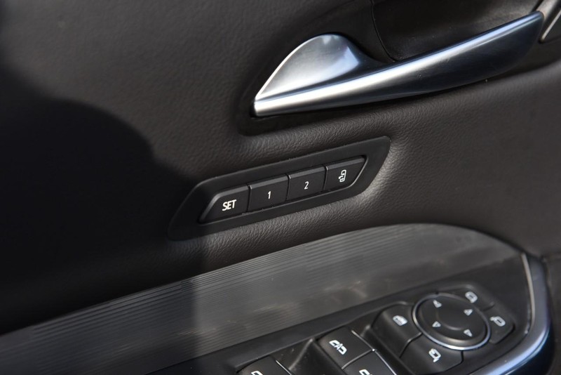 Cadillac XT4 Vehicle Image 09