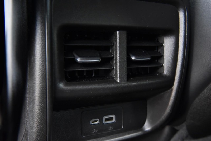 Cadillac XT4 Vehicle Image 22