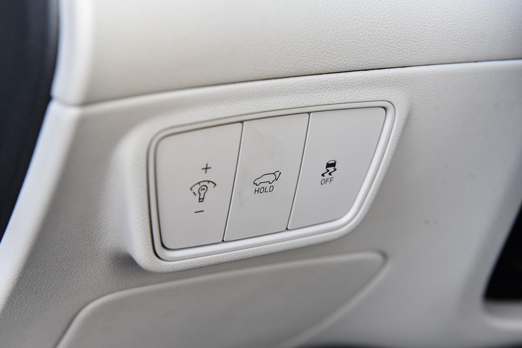 Hyundai Tucson Vehicle Full-screen Gallery Image 10