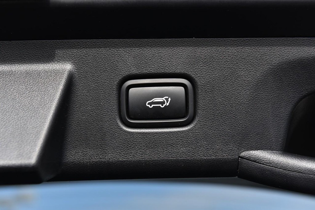 Hyundai Tucson Vehicle Full-screen Gallery Image 26