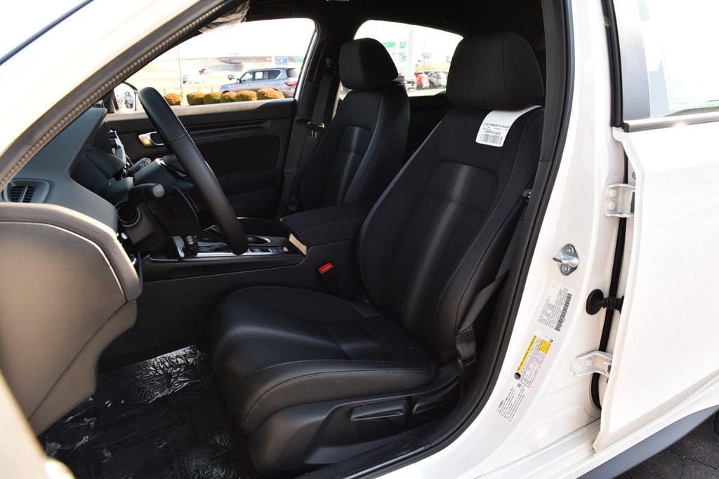 Honda Civic Hatchback Vehicle Image 20