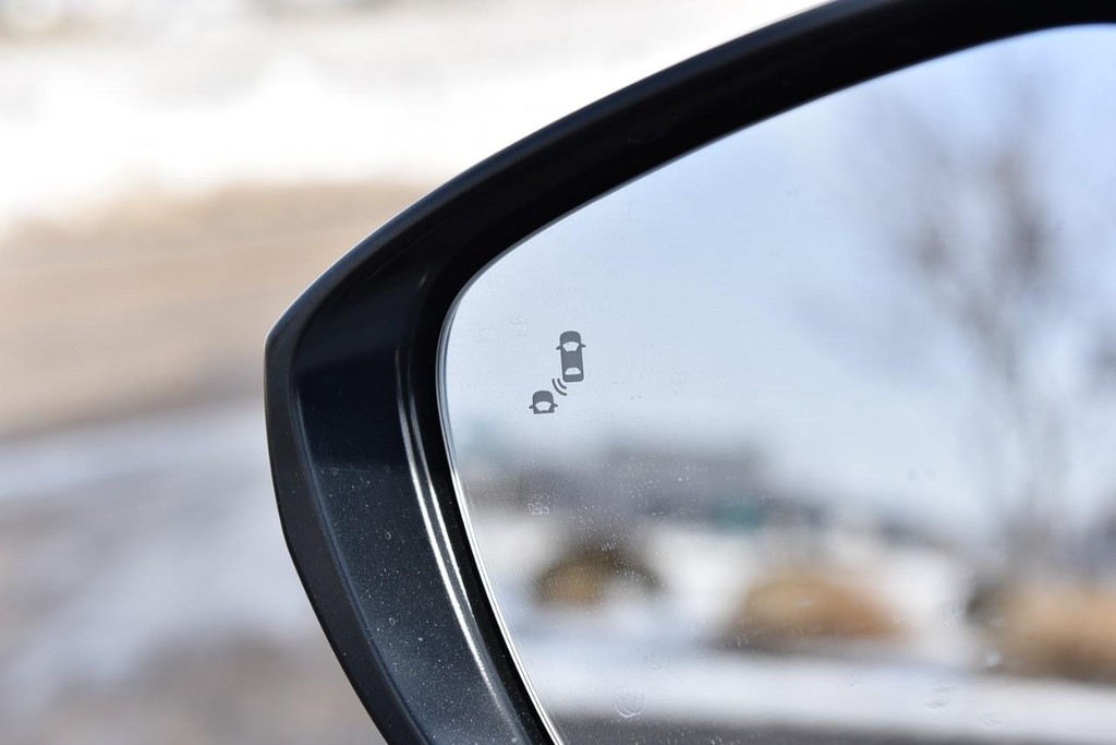 Honda Civic Sedan Vehicle Image 10