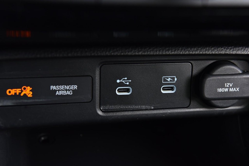 Honda Civic Sedan Vehicle Image 15