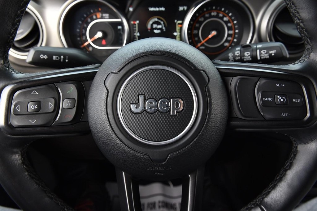 Jeep Wrangler Vehicle Image 19