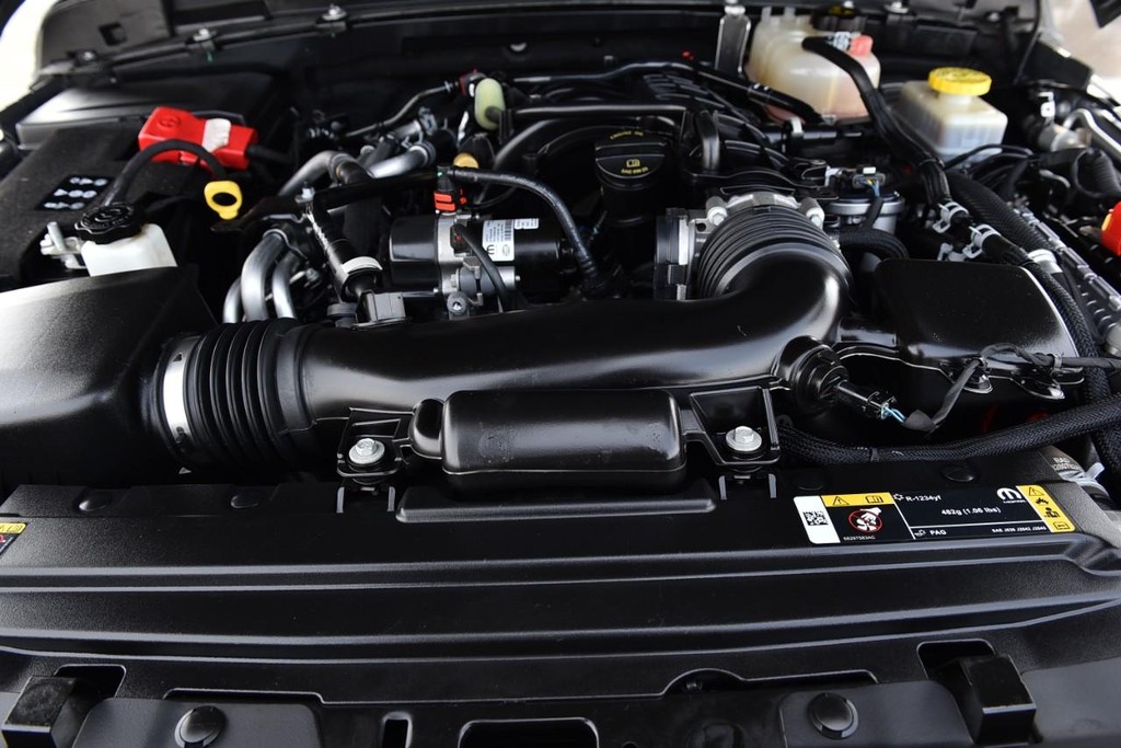 Jeep Wrangler Vehicle Image 25