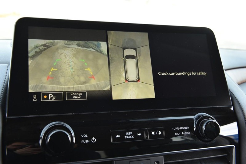 Nissan Armada Vehicle Image 13