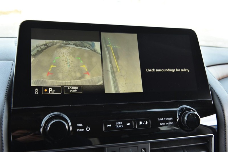 Nissan Armada Vehicle Image 14