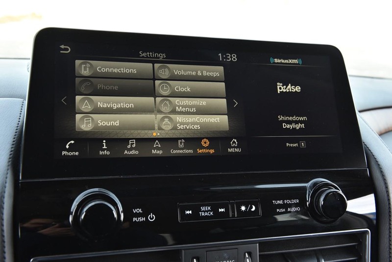 Nissan Armada Vehicle Image 17