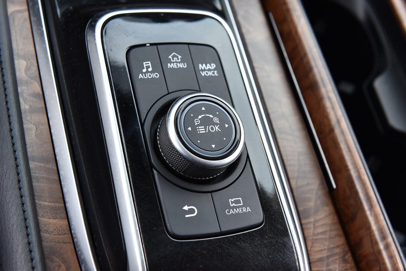 Nissan Armada Vehicle Image 22