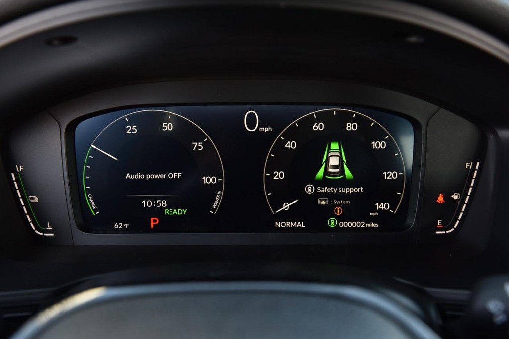 Honda Civic Sedan Hybrid Vehicle Image 12