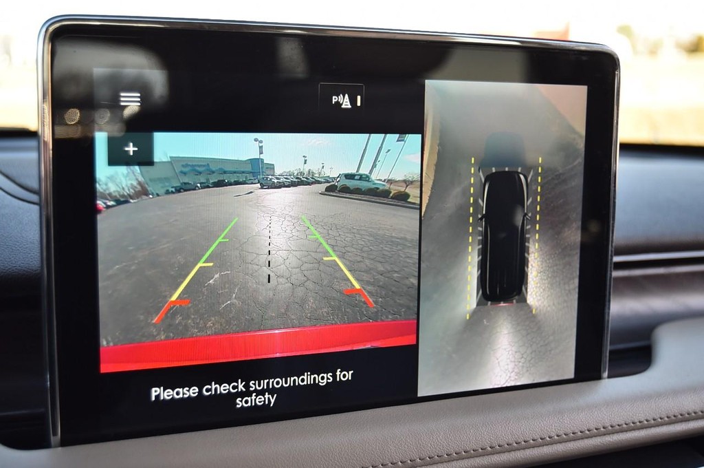 Lincoln Aviator Vehicle Image 13