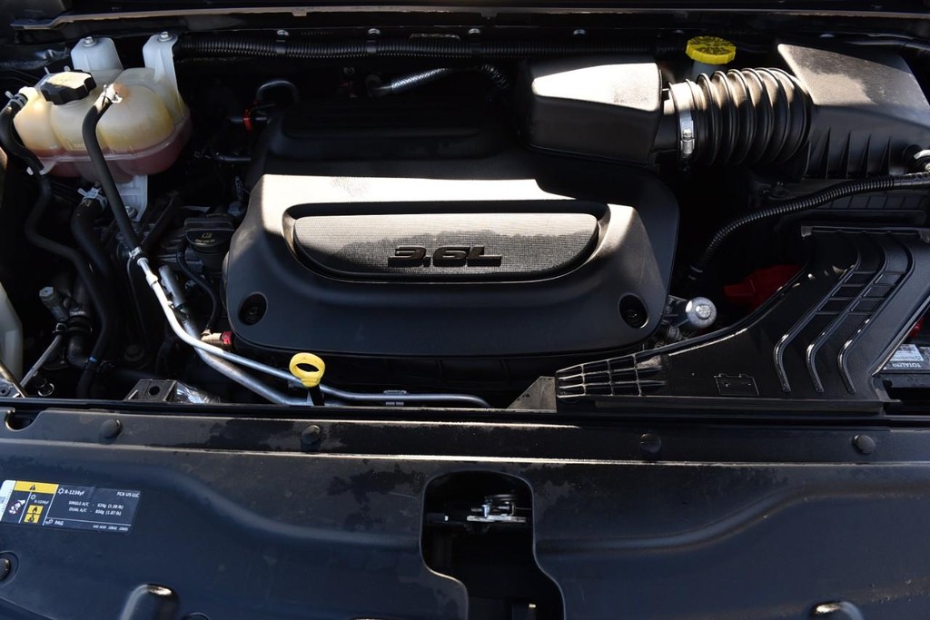 Chrysler Voyager Vehicle Image 26