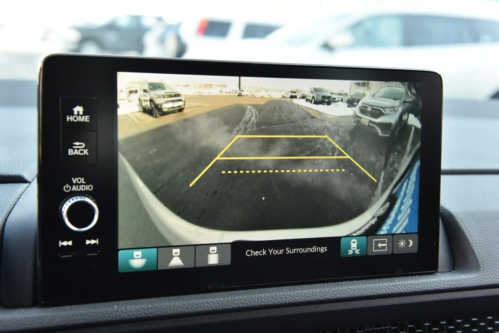 Honda CR-V Hybrid Vehicle Image 13