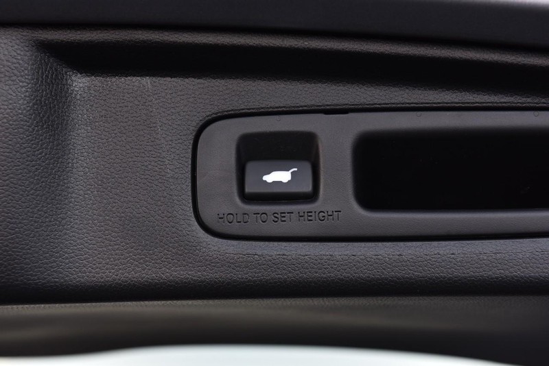 Honda CR-V Hybrid Vehicle Image 29