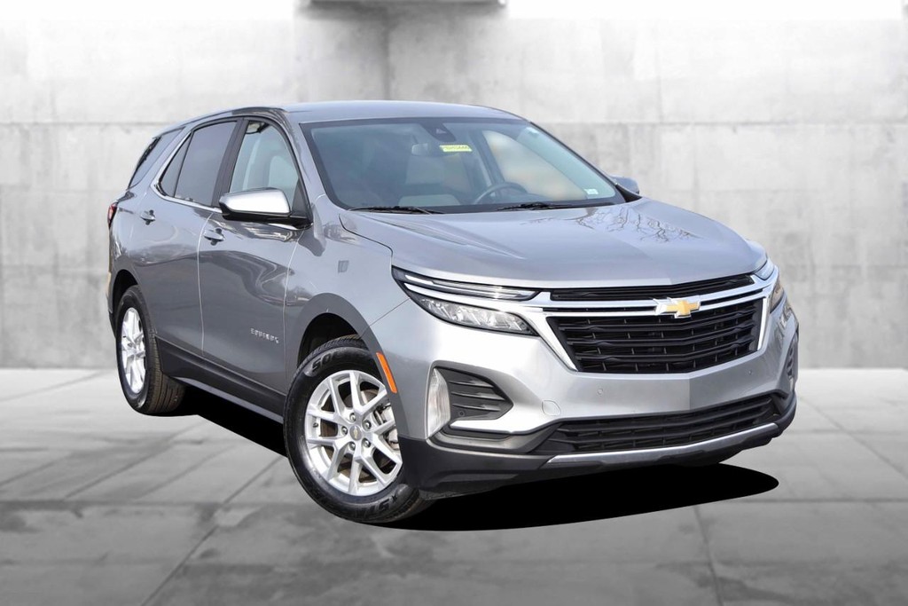 Chevrolet Equinox Vehicle Full-screen Gallery Image 02