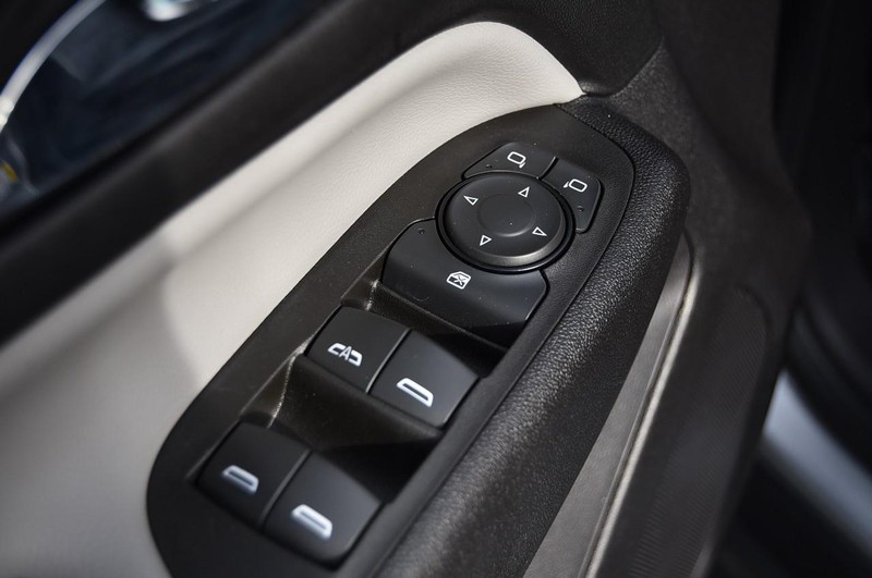 Chevrolet Equinox Vehicle Image 08