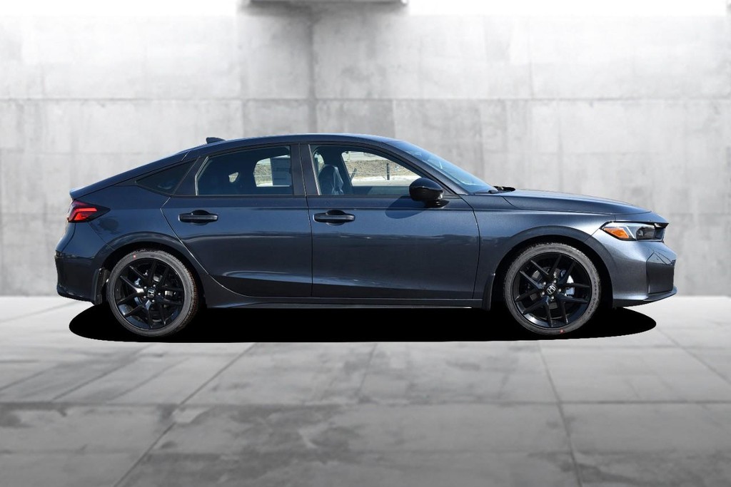 Honda Civic Hatchback Vehicle Image 05