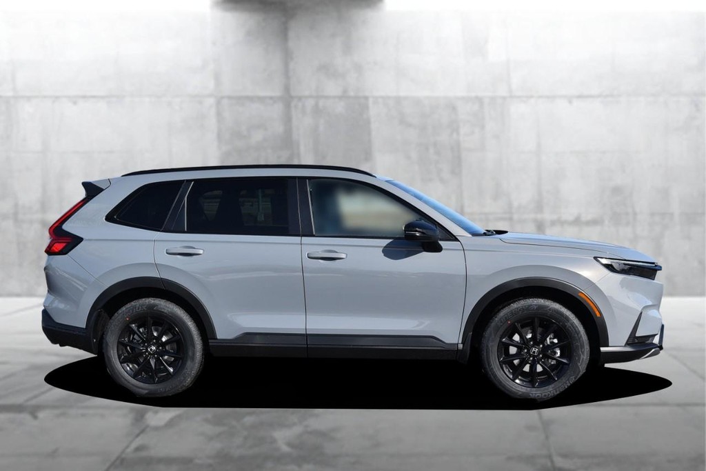 Honda CR-V Hybrid Vehicle Image 05