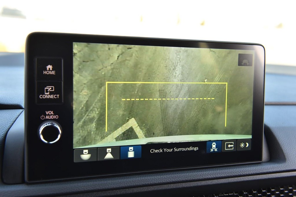 Honda CR-V Hybrid Vehicle Image 14