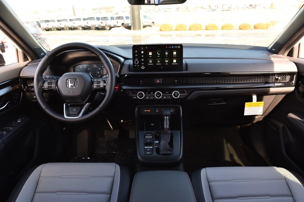 Honda CR-V Hybrid Vehicle Image 07