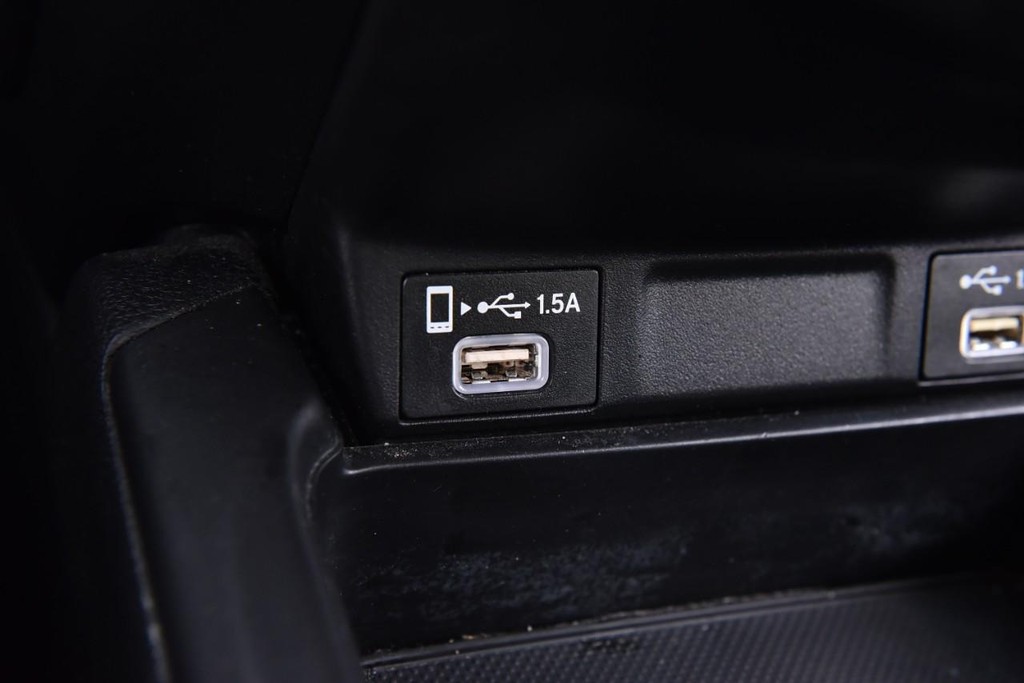 Honda CR-V Vehicle Image 16
