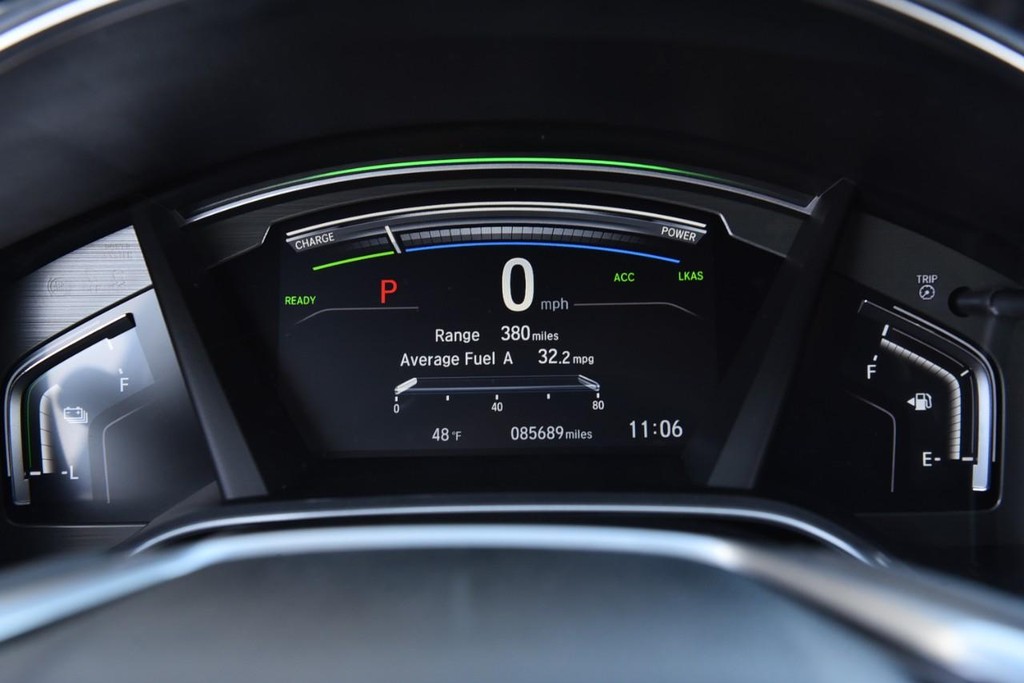 Honda CR-V Hybrid Vehicle Image 12