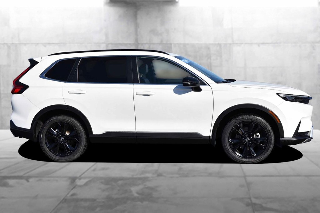 Honda CR-V Hybrid Vehicle Image 05