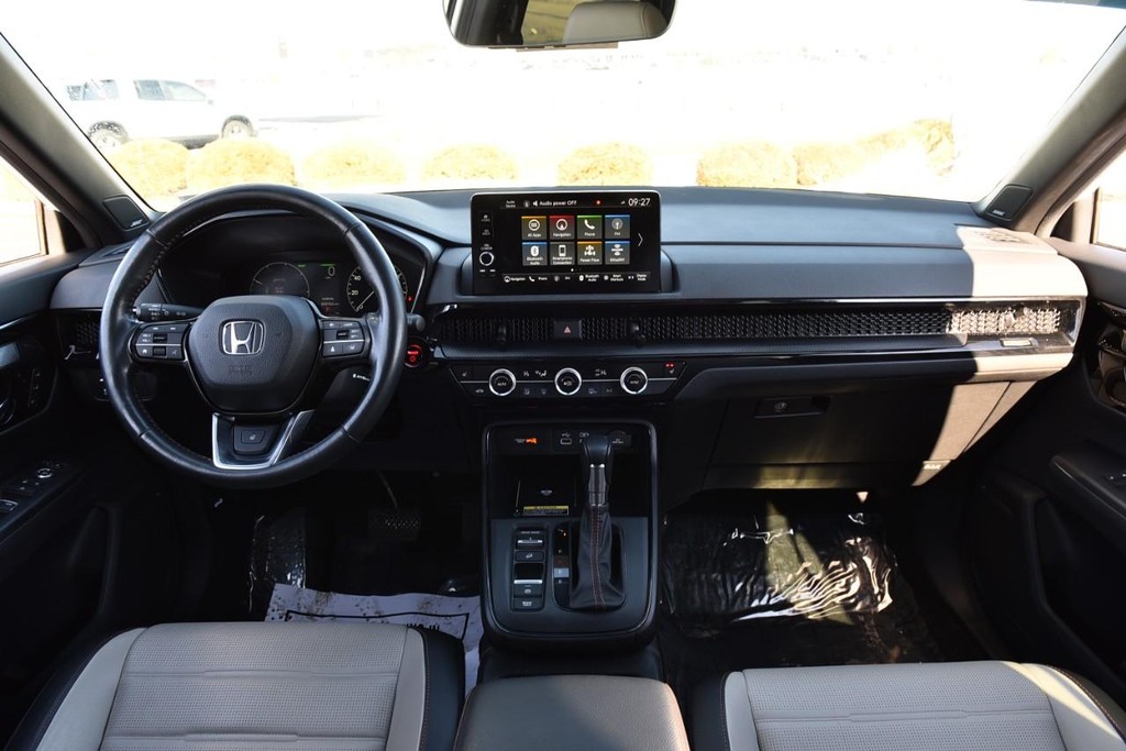 Honda CR-V Hybrid Vehicle Image 07