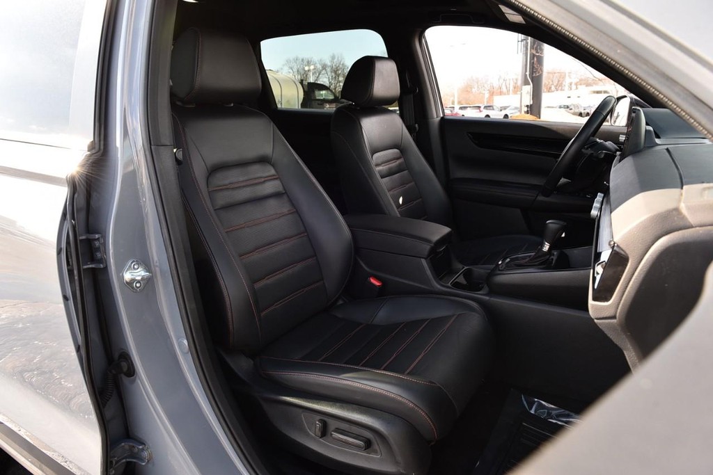 Honda CR-V Hybrid Vehicle Image 23