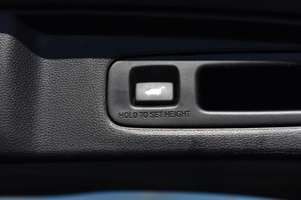 Honda CR-V Hybrid Vehicle Image 29