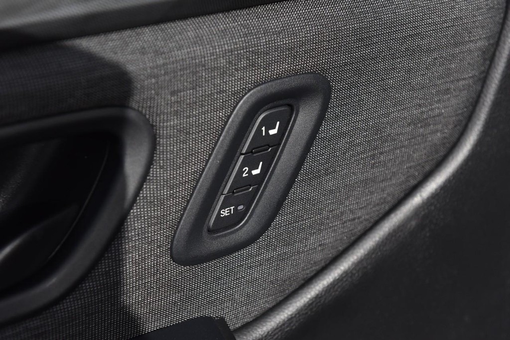 Honda Passport Vehicle Image 09