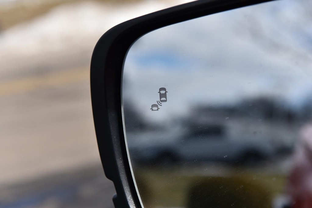 Honda Passport Vehicle Image 10