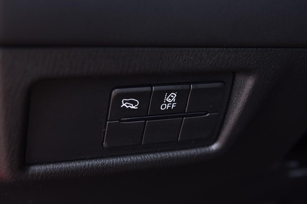 Mazda CX-5 Vehicle Image 10